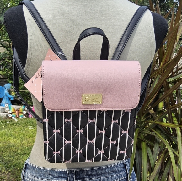 Betsey Johnson Handbags - NWT BLACK n PINK QUILTED BOWS LUV BETSEY BACKPACK